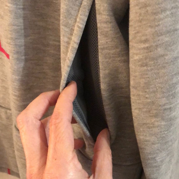 Gorgeous Nike Dri-fit Hoodie - Picture 6 of 16